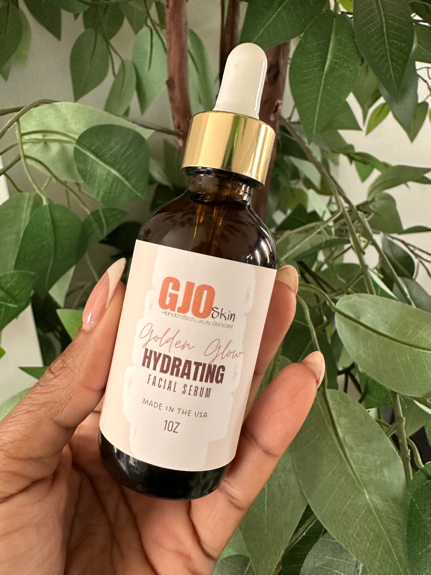 Golden Glow Hydrating Facial Serum
